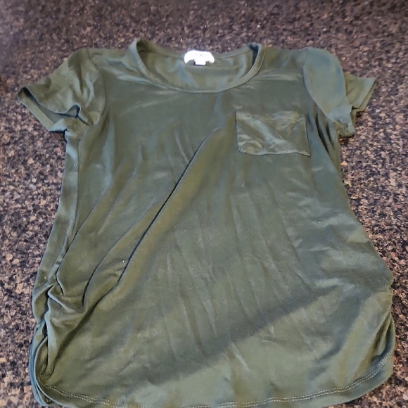 Maternity Tops Bundle - Picture 8 of 8